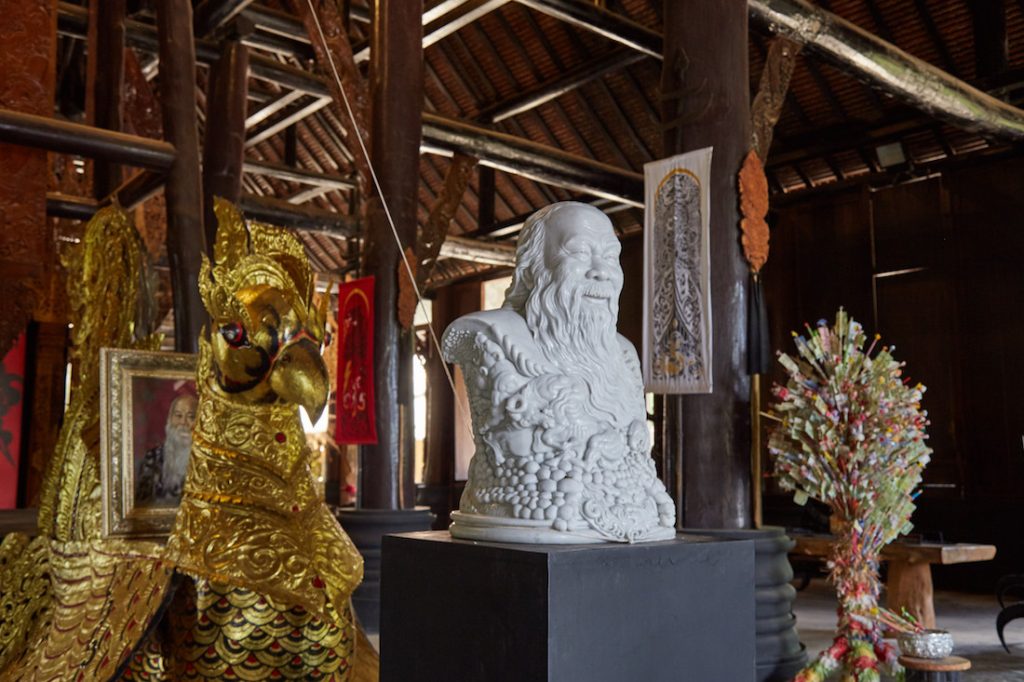 Duchanee Statue Baan Daam Chiang Rai