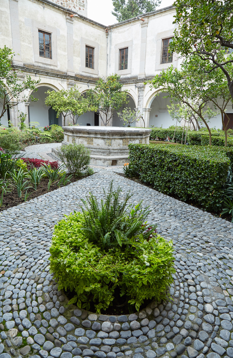 Museo Nacional del Virreinato Courtyard