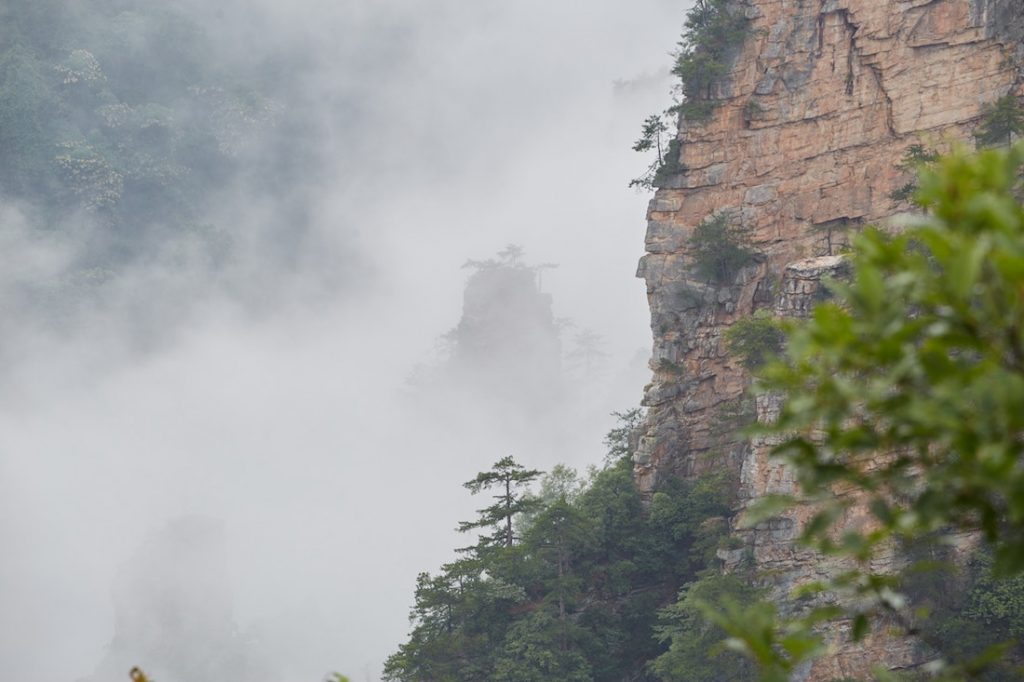 Zhangjiajie National Forest Park Tianzi Mountain