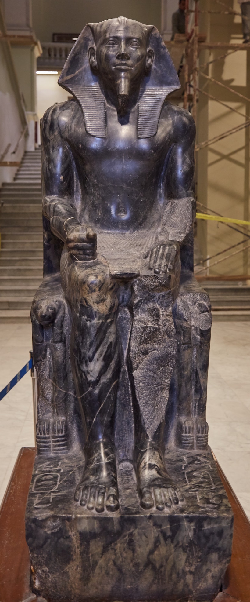 Khafre Statue