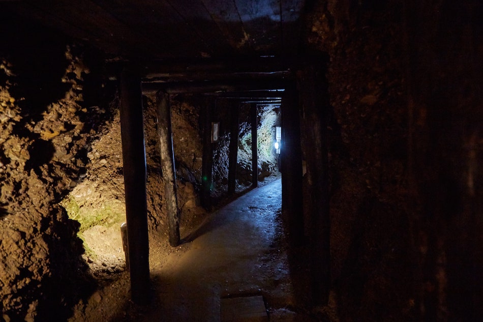 Exploring Ravne Tunnel Bosnian Pyramid of Visoko